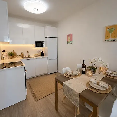 Mango 222 Luxory * Siófok